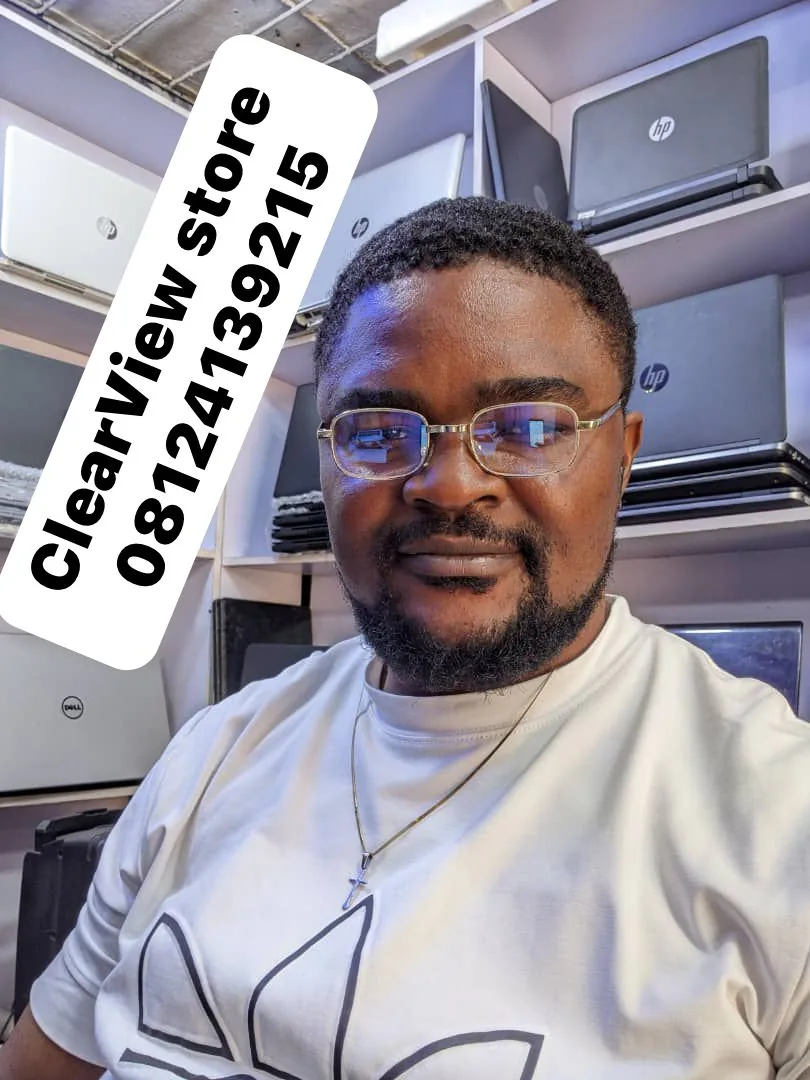 Customer wearing Far & Near glasses